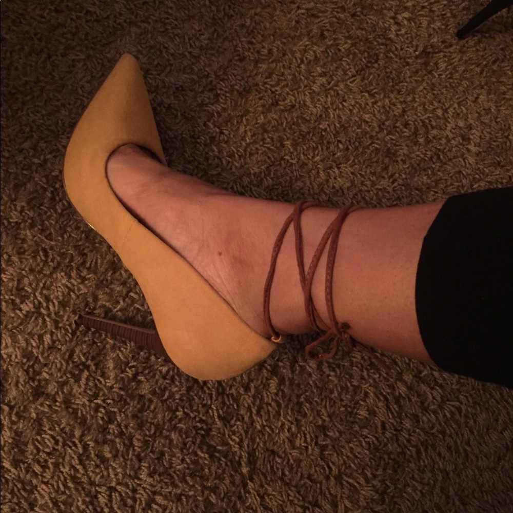 Pointed toe yellow heels!
